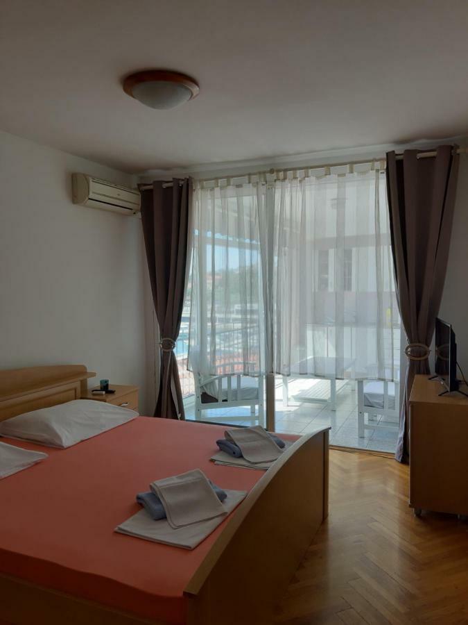 Apartmani Stara Posta Novi Vinodolski Εξωτερικό φωτογραφία